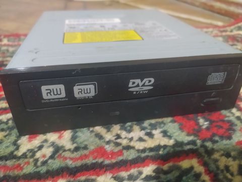 Daxili DVD yazıcı (optik disk qurğusu) - Standart 5.25" form‑faktor — 3 ₼ · Bakı · Digər Daxili DVD yazıcı (optik disk qurğusu) - Standart 5.25" form‑faktor — Bakı