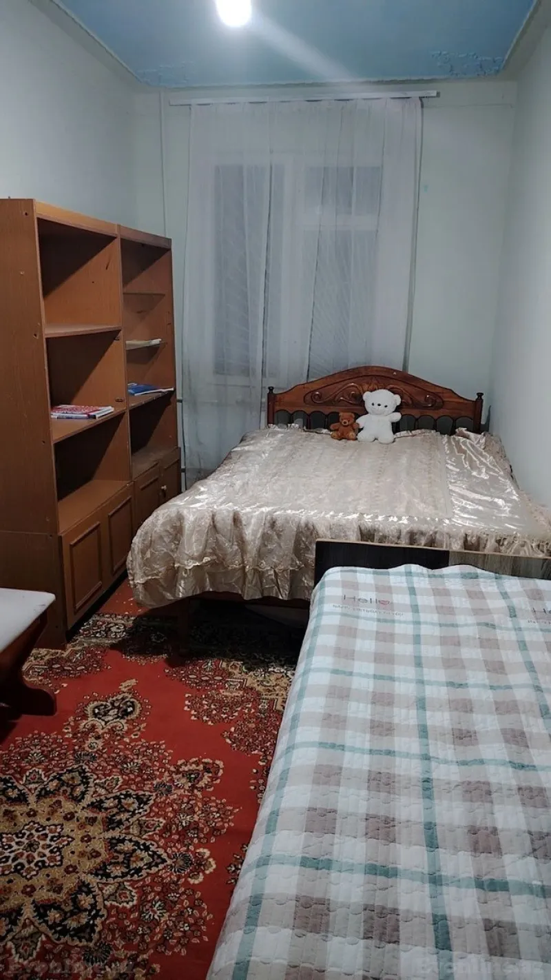 Kirayə verilir 3 otaqlı Mənzil Köhnə tikili 70 m² Bakı, Nəsimi r., Memar Əcəmi m., 5-ci mikrorayon — Mənzil, Bakı (2)