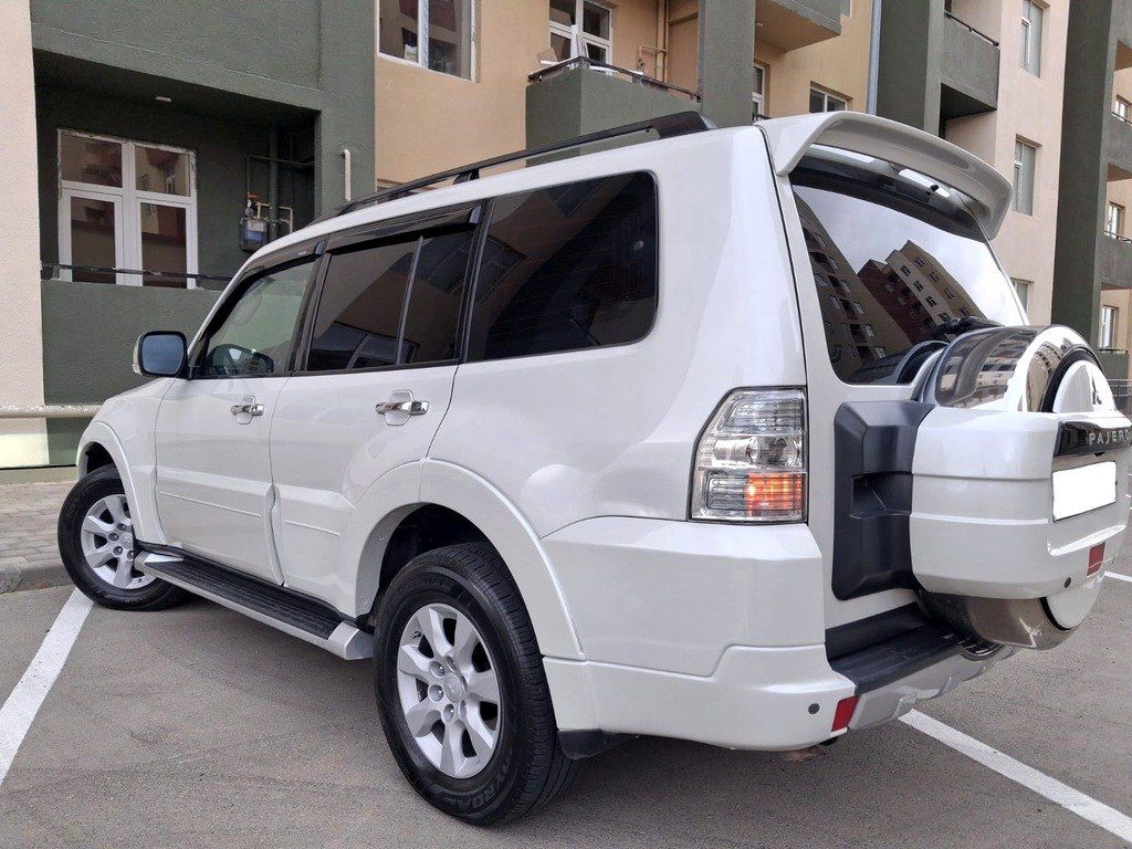 Mitsubishi Pajero, 3.5 L, 2012 il, 209 000 km — Avtomobillər, Bakı (6)