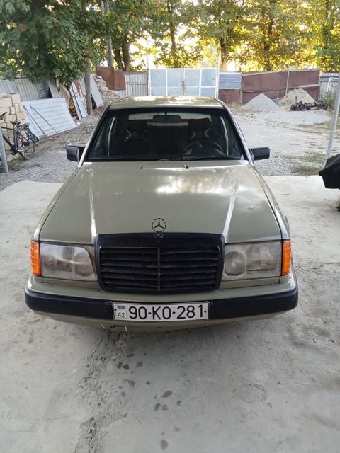 Mercedes 230 E, 2.3 L, 1988 il, 132 000 km — Şamaxı