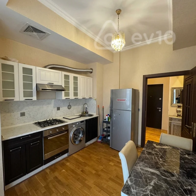 3 otaqlı mənzil, 80 m², Özbəkistan küçəsi — kirayə — Mənzil, Bakı (9)