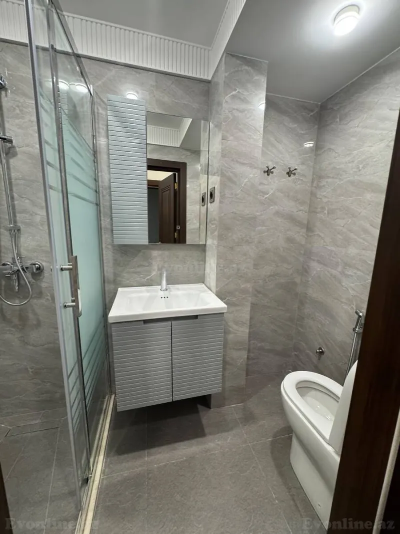 Kirayə verilir 3 otaqlı Mənzil Köhnə tikili 90 m² Bakı, Yasamal r., Nizami m — Mənzil, Bakı (3)