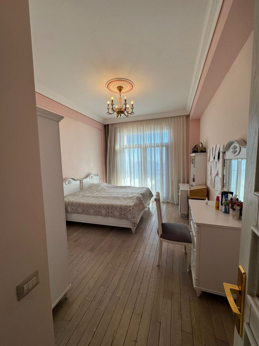 İcarəyə verilir 4 otaqlı yeni tikili 200 m² — Mənzil, Bakı (10)