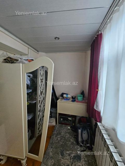 Satılır 3 otaqlı Bina evi menzil (Köhnə tikili), 70 m², Birləşmiş məhəllə — Sumqayıt