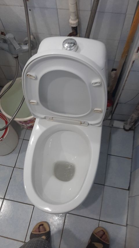 İşlənmiş, Unitaz, Monoblok, Kredit yoxdur, Ünvandan götürmə — Bakı