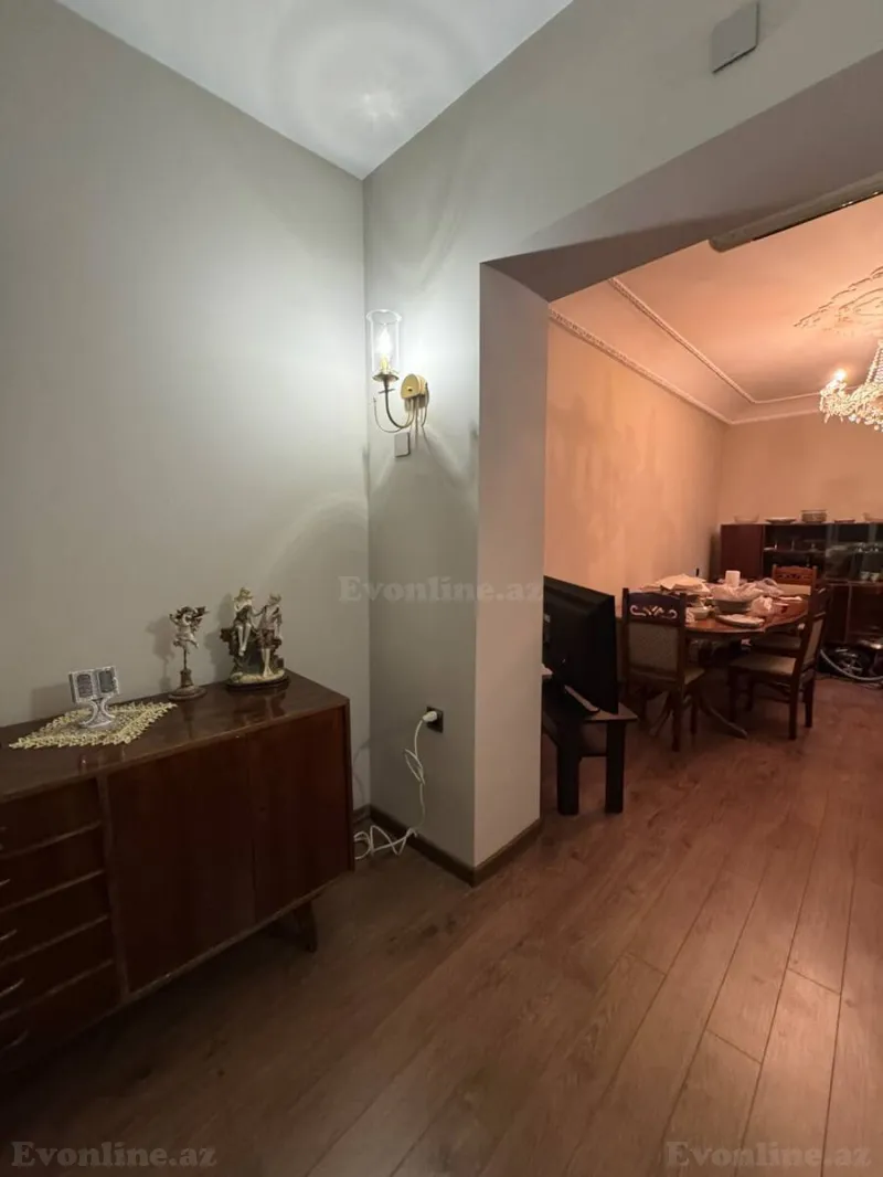 Kirayə verilir 3 otaqlı Mənzil Köhnə tikili 90 m² Bakı, Yasamal r., Nizami m — Mənzil, Bakı (7)