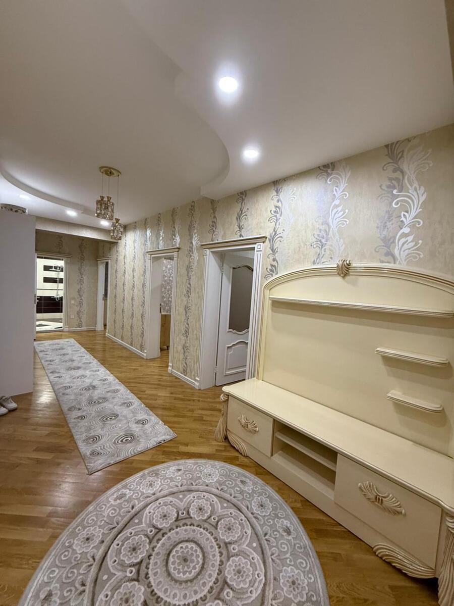 Satılır 3 otaqlı yeni tikili 140 m² — Mənzil, Bakı (4)