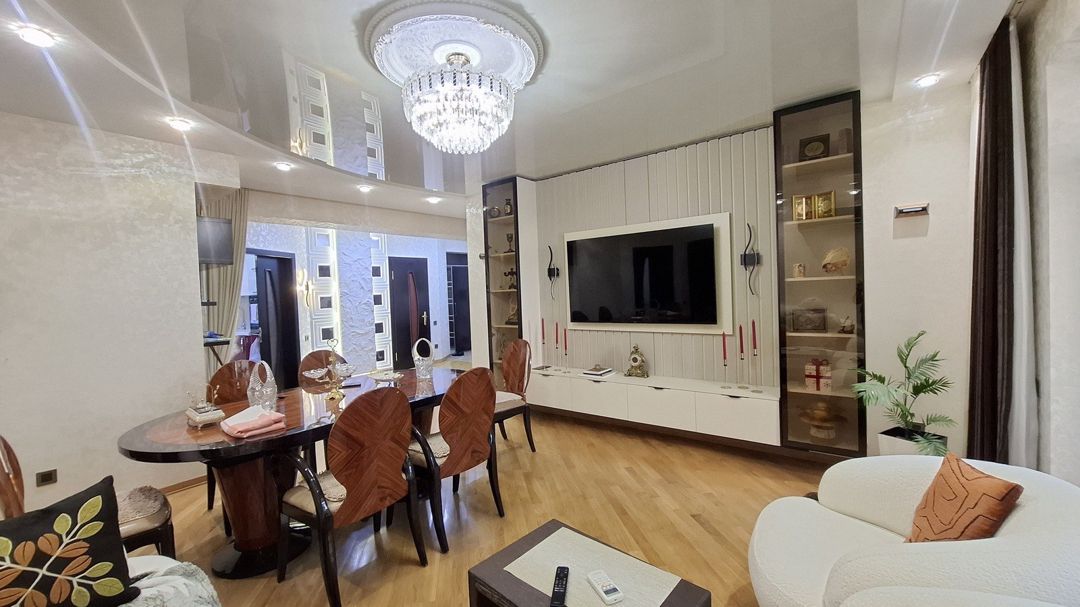 Satılır 3 otaqlı yeni tikili 130 m² — Mənzil, Bakı (4)