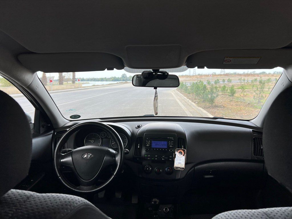 Hyundai i30, 1.6 L, 2009 il, 290 000 km — Avtomobillər, Yevlax (11)