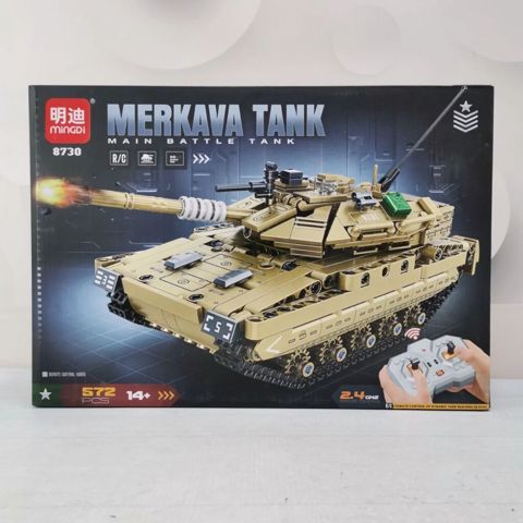 Tank konstruktor pultla idarə edilən. 572 hissə Это радиоуправляемая — Bakı