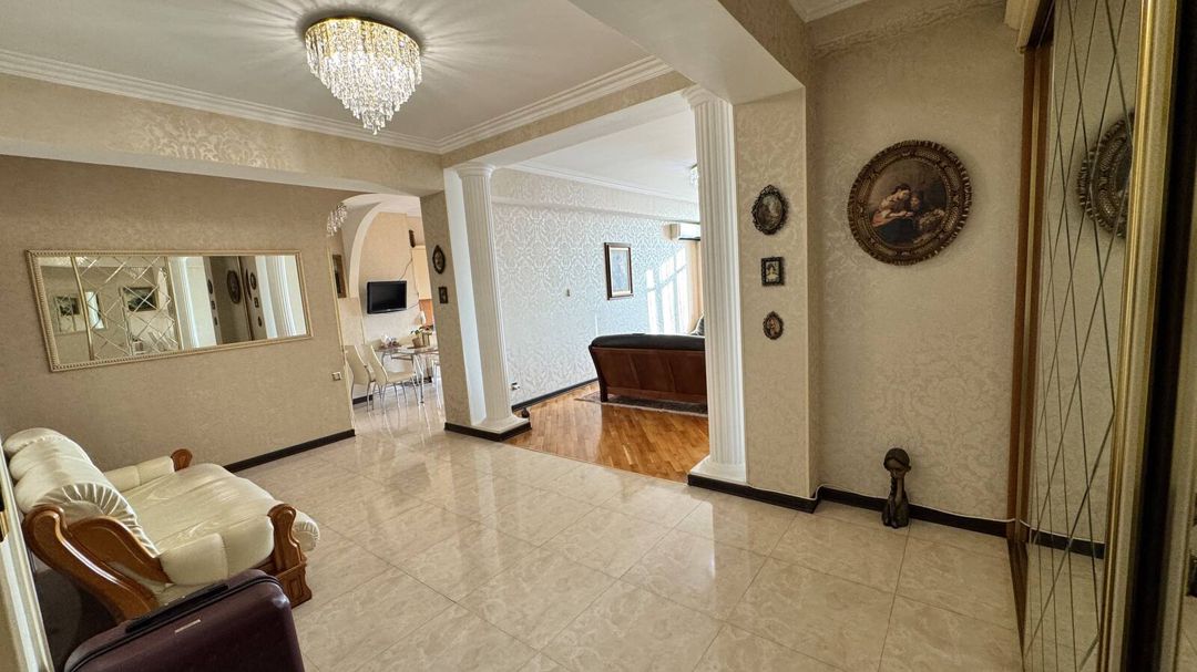 Satılır 3 otaqlı yeni tikili 130 m² — Mənzil, Bakı (9)