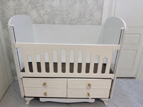 Milana Bewik qiymeti 60man yaxwi veziyyetde unvan Xirdalan Milana — Qobu