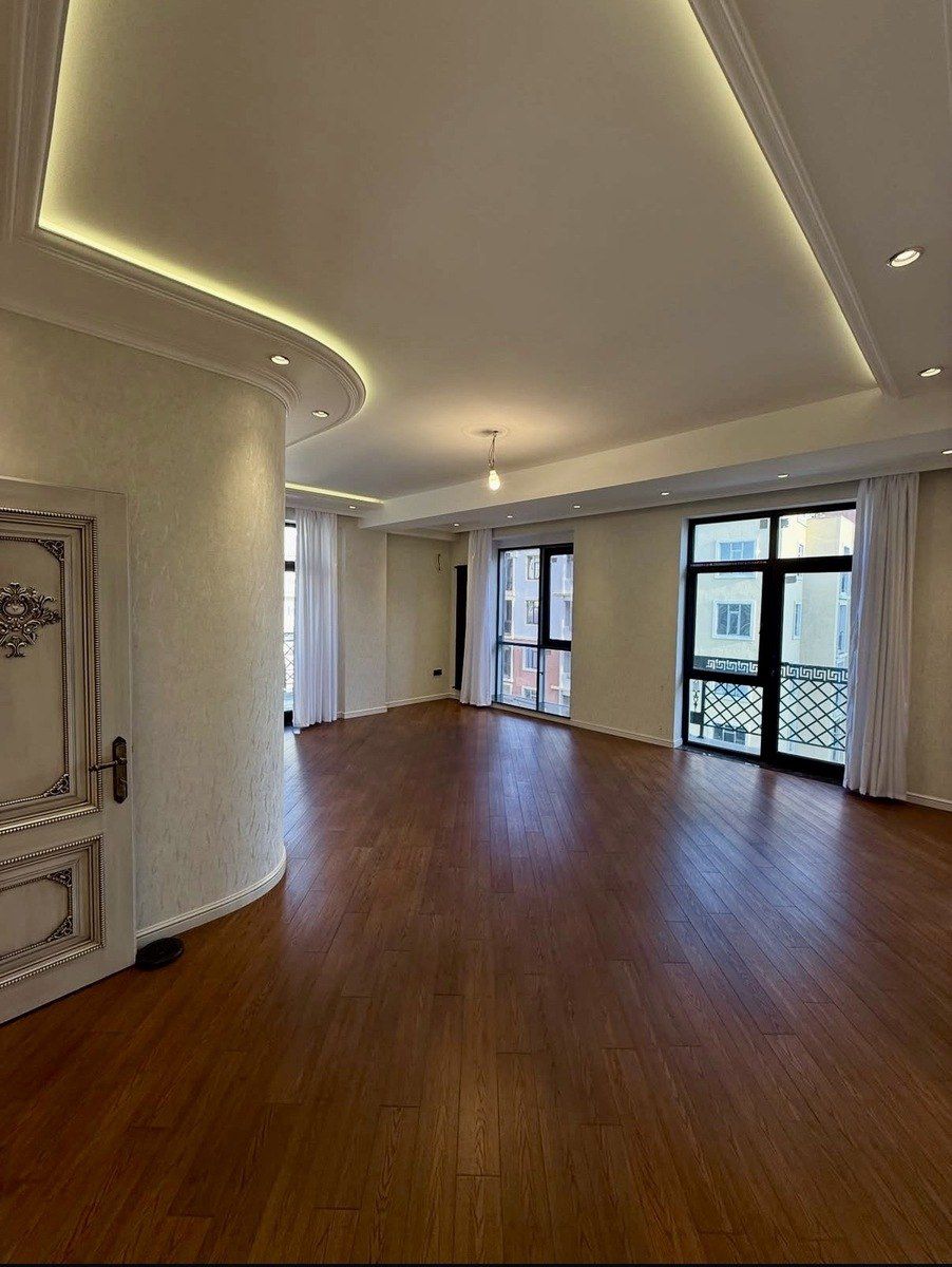 Satılır 3 otaqlı yeni tikili 140 m² — Mənzil, Bakı (5)