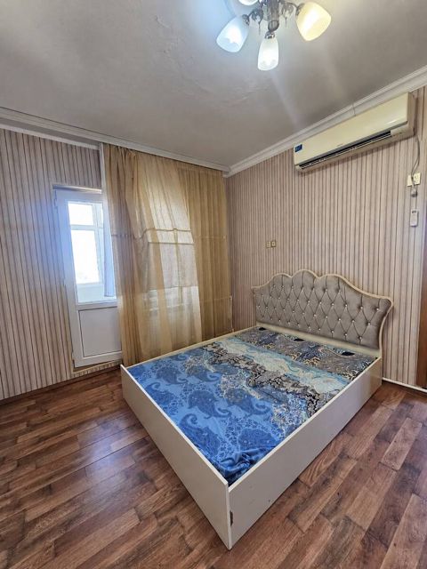 Satılır 2 otaqlı köhnə tikili 48 m² — Bakı