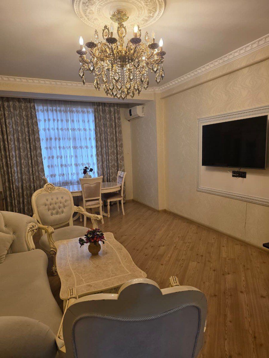 İcarəyə verilir 3 otaqlı yeni tikili 100 m² — Mənzil, Bakı (2)