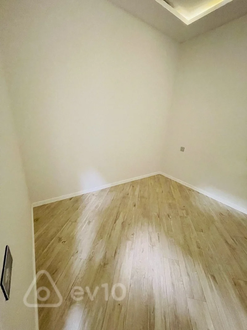 3 otaqlı mənzil, 100 m², Təbriz küçəsi — kirayə — Mənzil, Bakı (12)
