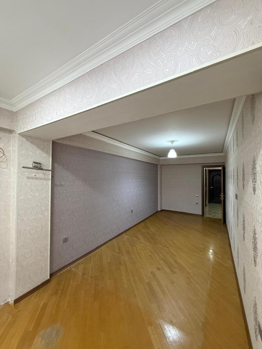 Satılır 2 otaqlı köhnə tikili 65 m² — Mənzil, Bakı (5)