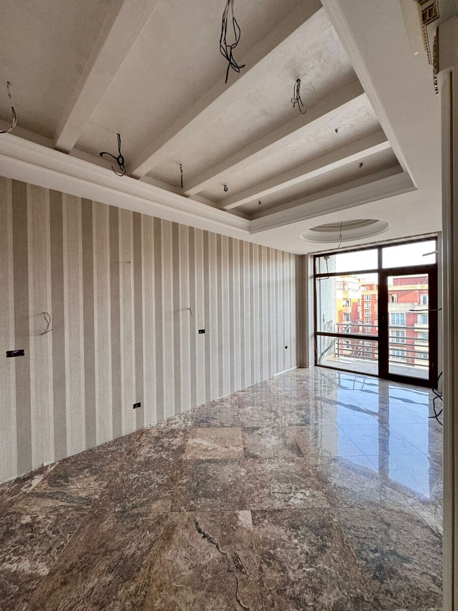 Satılır 4 otaqlı yeni tikili 200 m² — Mənzil, Bakı (6)