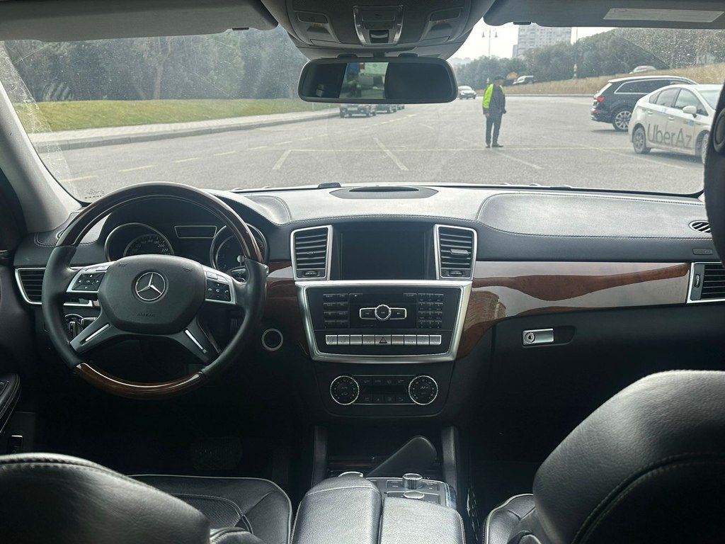 Mercedes GL 500 4MATIC, 4.7 L, 2013 il, 95 000 km 77-MZ-007 — Avtomobillər, Bakı (3)