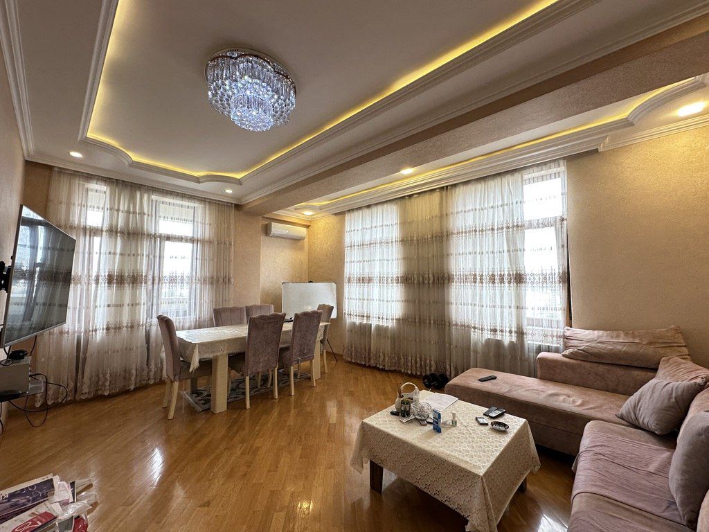 Satılır 3 otaqlı yeni tikili 100 m² — Mənzil, Bakı (2)