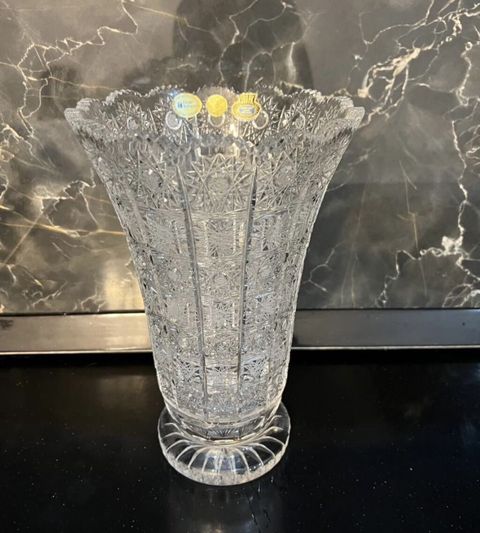 Bir vaza, Xrustal — Bakı