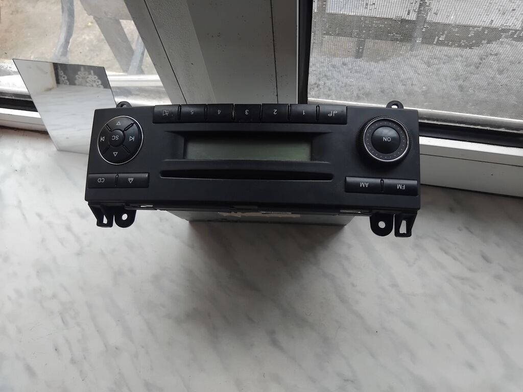 Avtomobil maqnitofonu – orijinal OEM vahid Xüsusiyyətlər: - Ön — Avtomobil akustikası, Bakı (4)