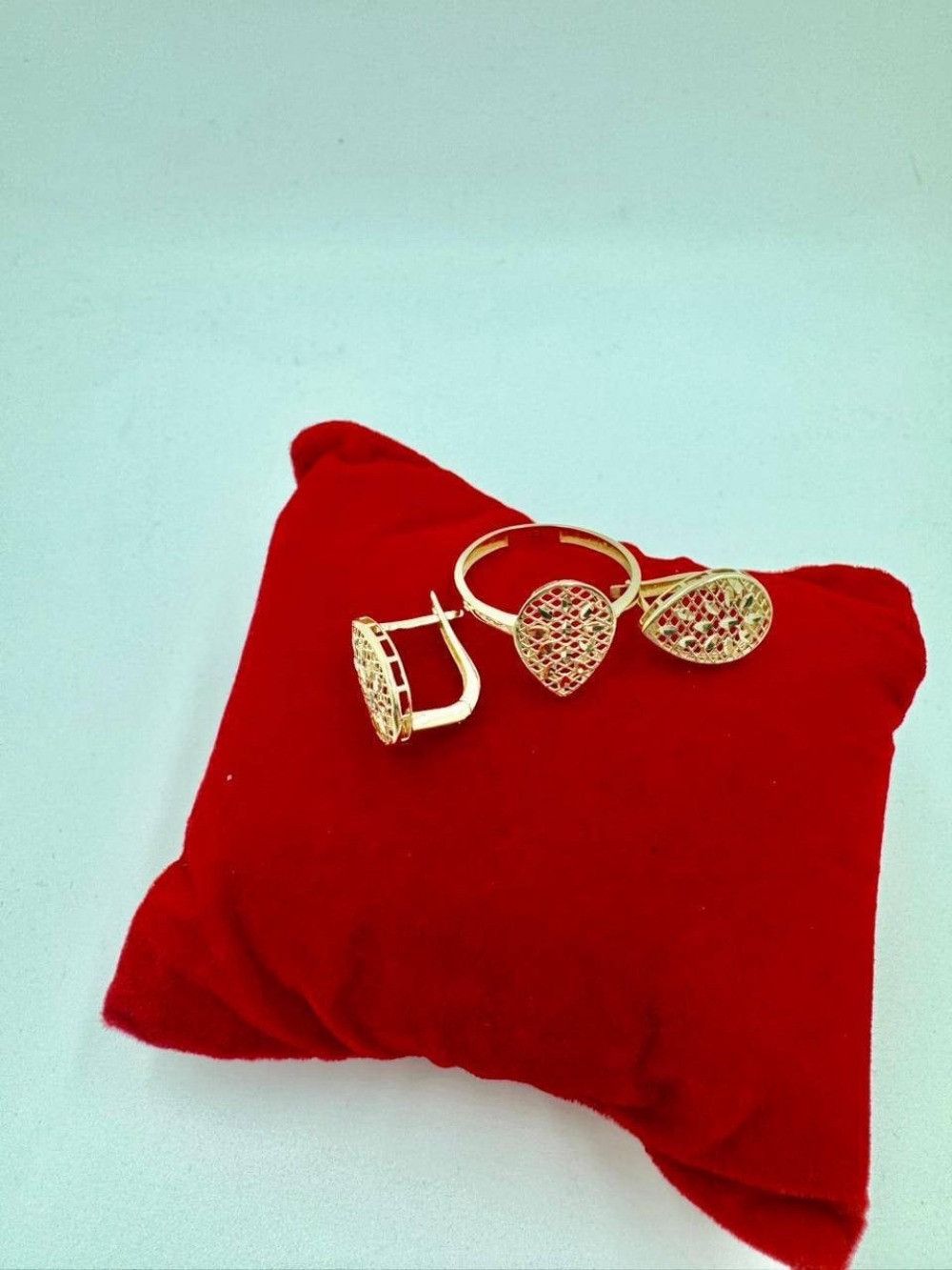 Qadınlar üçün zinət dəsti VJ685924, qızıl 585 əyar — Mallar, Bakı (2)