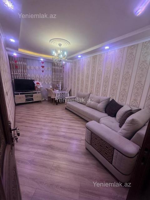 Satılır 5 otaqlı Bina evi menzil (Köhnə tikili), 110 m², 10-cu mikrorayon — Sumqayıt