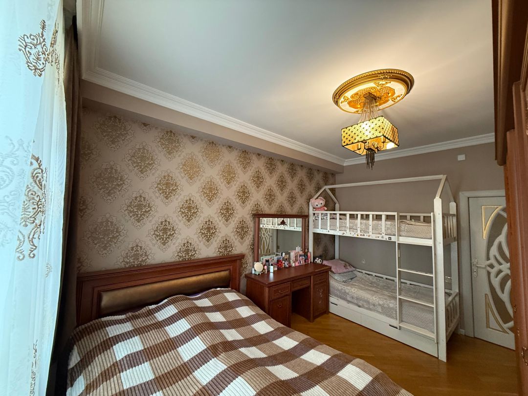 Satış: 4 otaqlı Yeni tikili, 135 m², Yasamal rayonu — Mənzil, Bakı (9)