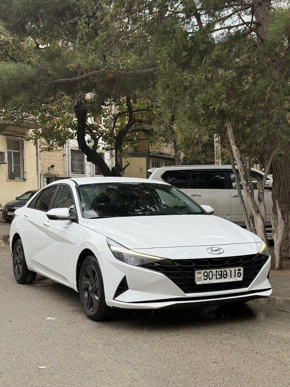 Hyundai Elantra, 1.6 L, 2022 il, 100 000 km — Avtomobillər, Bakı (4)