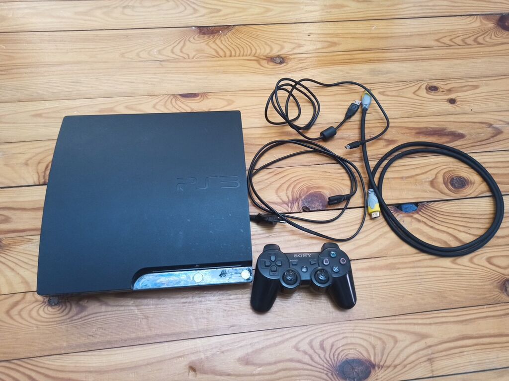 Sony PlayStation 3 (PS3) Slim oyun konsolu seti Paket tərkibi: - PS3 — Oyun konsolları, Güzdək (3)