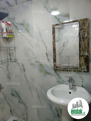 Satılır 2 otaqlı 35 m² köhnə tikili İnşaatçılar m — Mənzil (11)