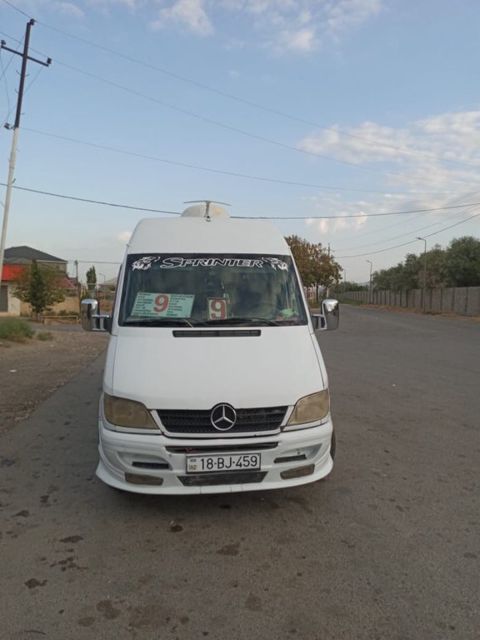 Mercedes Sprinter 315, 2.5 L, 2000 il, 467 000 km — Şirvan