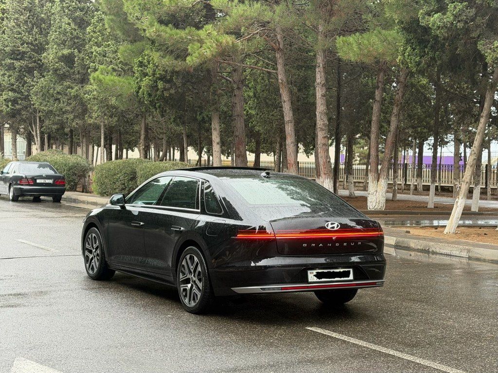Hyundai Grandeur, 1.6 L, 1.49 kWh, 2023 il, 509 340 km — Avtomobillər, Bakı (12)