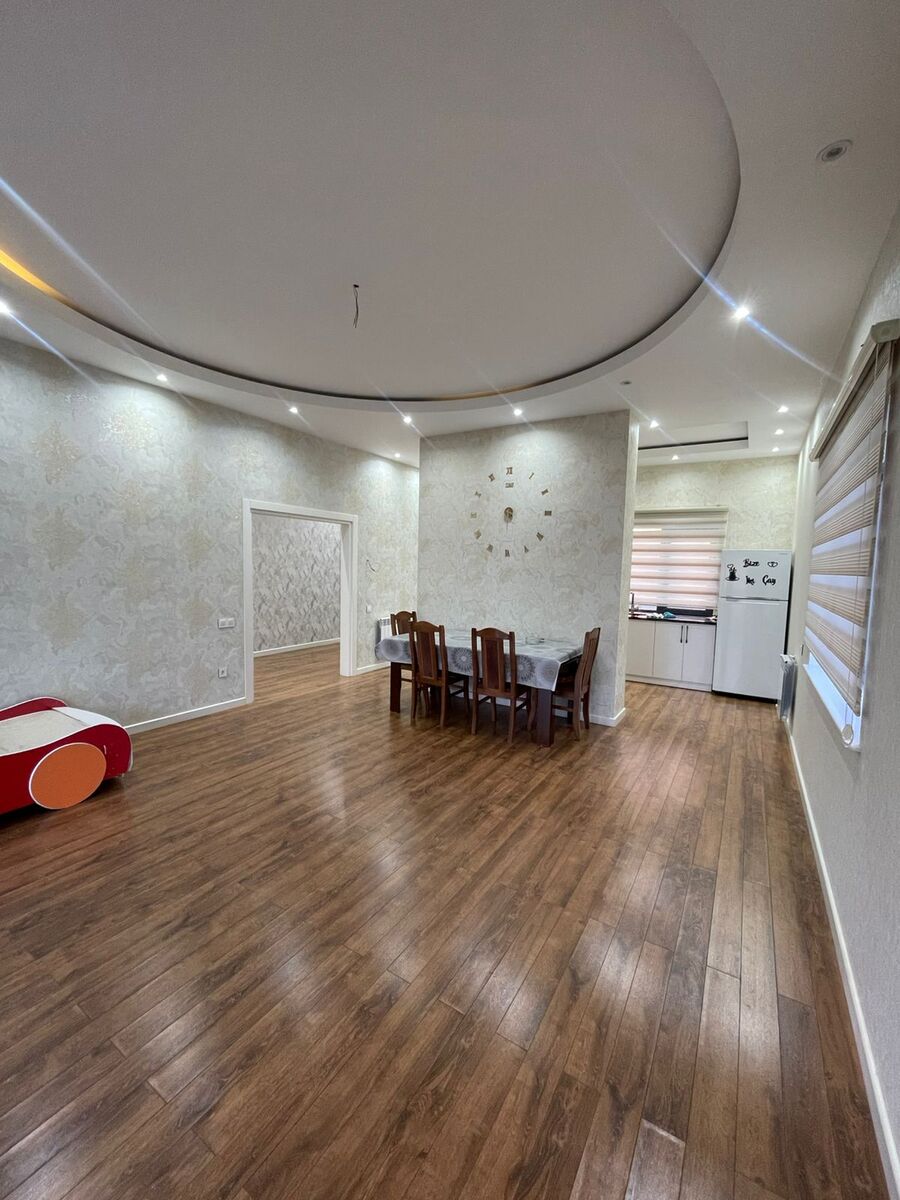 Satılır 4 otaqlı həyət evi/bağ evi 150 m² — Ev, villa, Bakı (3)