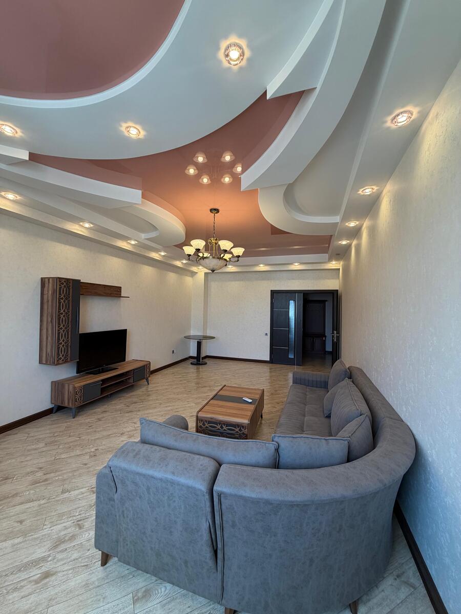 İcarəyə verilir 7 otaqlı yeni tikili 260 m² — Mənzil, Bakı (2)