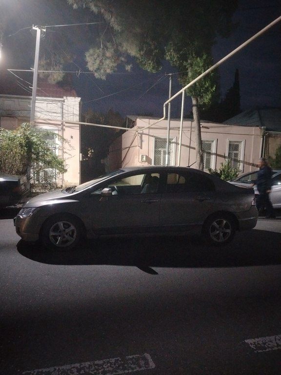 Honda Civic, 1.3 L, 0.9 kWh, 2007 il, 579 111 km 77-DU-574 — Avtomobillər, Qazax (2)