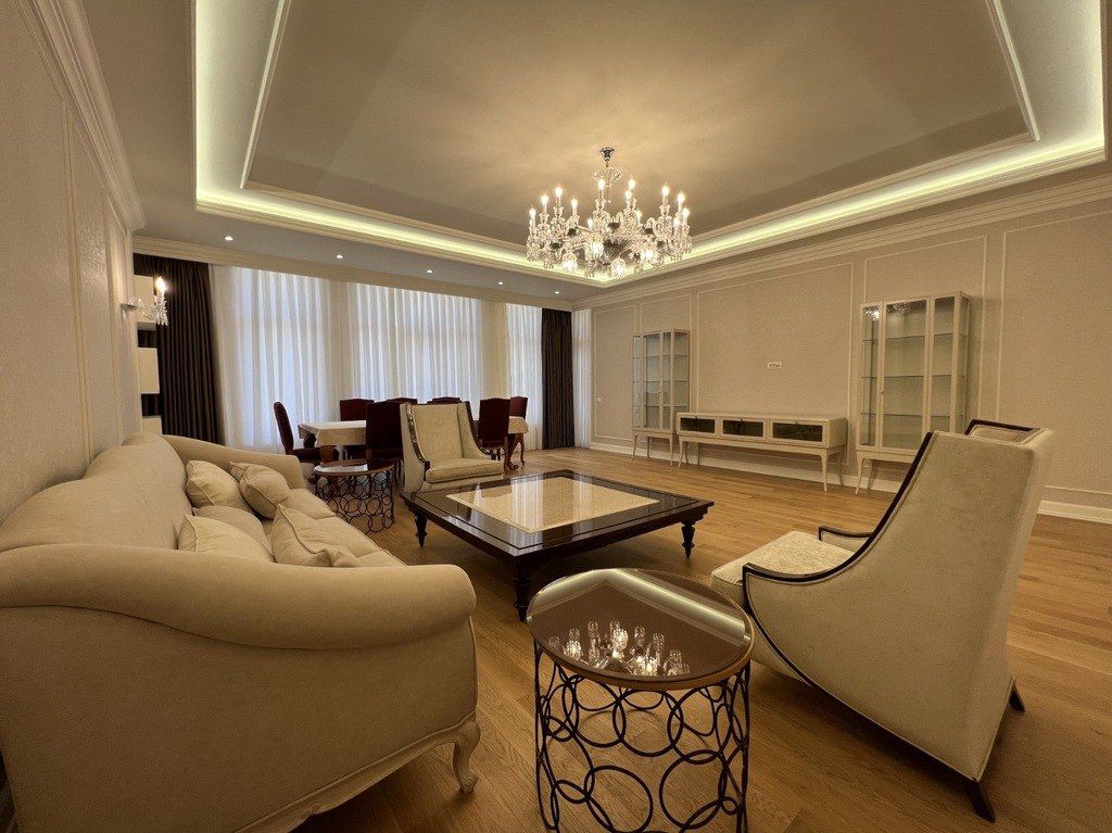 İcarəyə verilir 3 otaqlı yeni tikili 160 m² — Mənzil, Bakı (2)