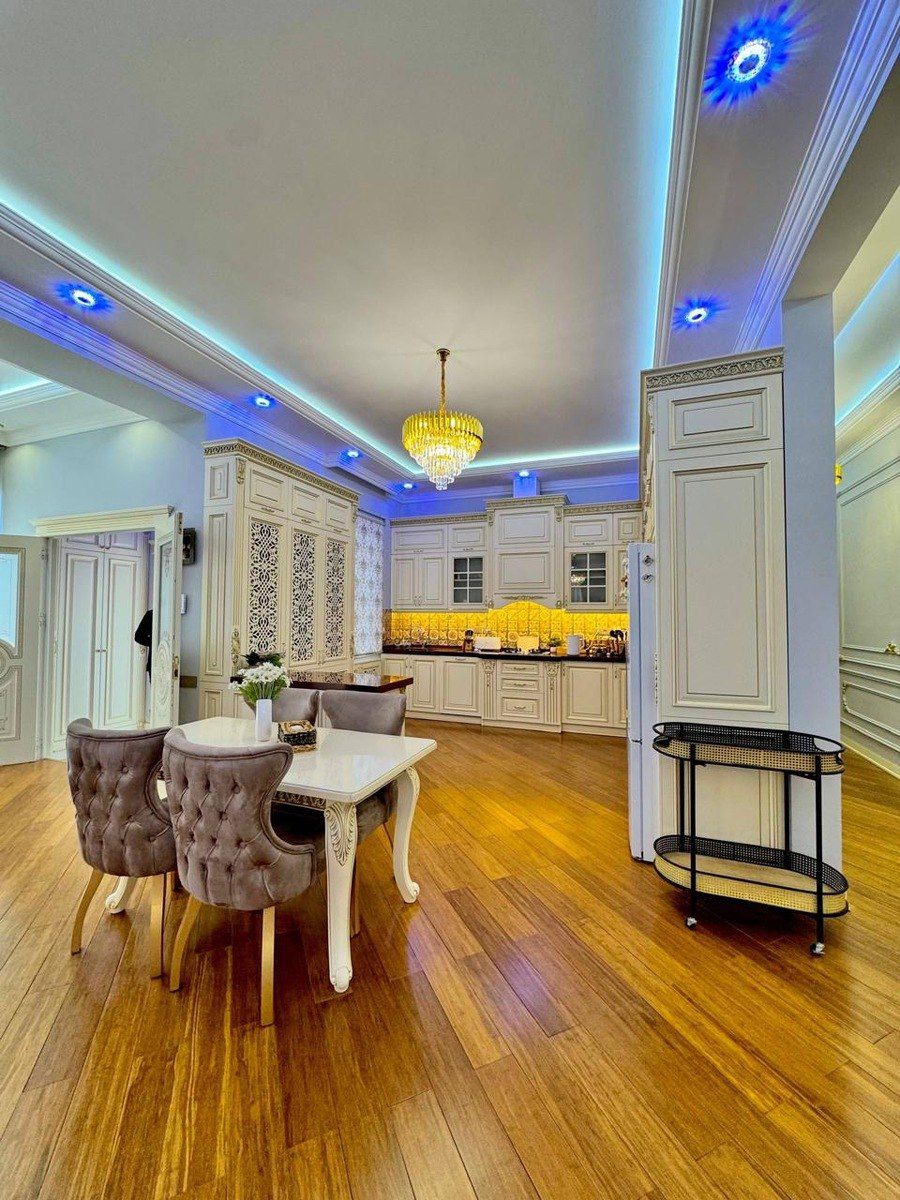 Satılır 4 otaqlı həyət evi/bağ evi 220 m² — Ev, villa, Bakı (12)