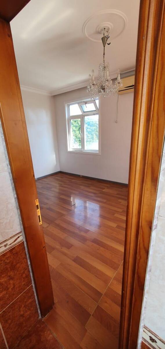 Satılır 2 otaqlı köhnə tikili 45 m² — Mənzil, Bakı (3)