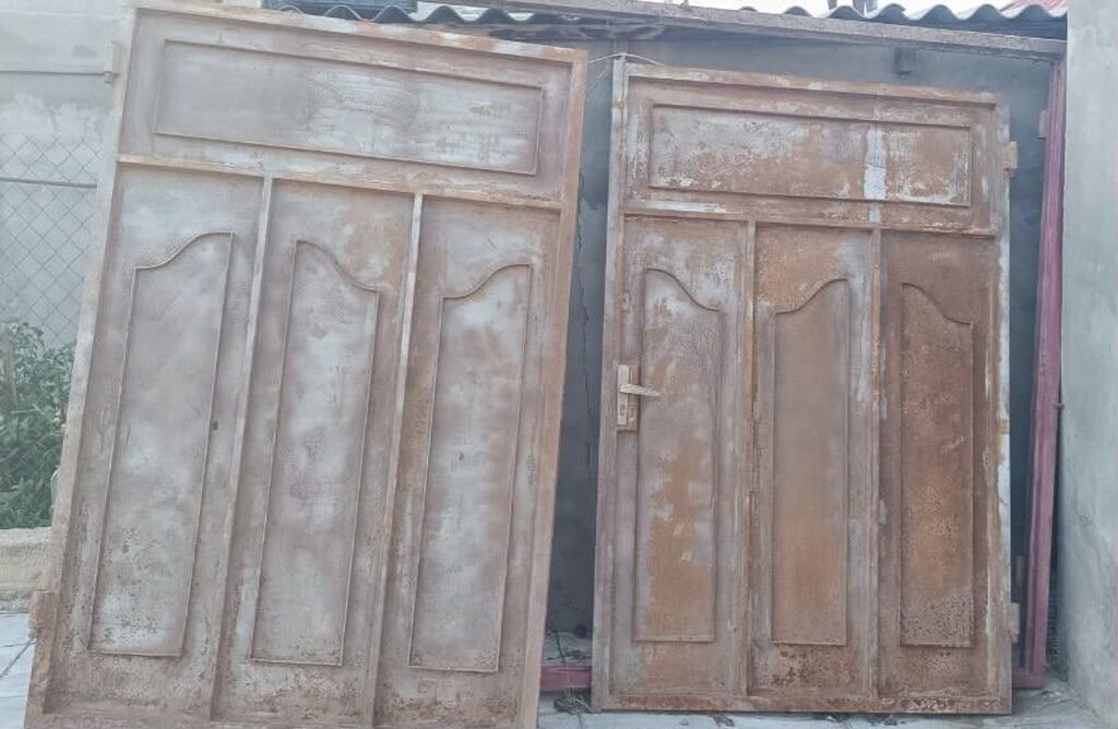 Darvaza 260/200sm 330azn qiymet sondur Xocasen 6212 leli — Pəncərələr, qapılar, balkonlar, Digah