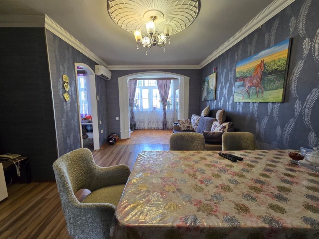 Satılır 2 otaqlı köhnə tikili 55 m² — Mənzil, Bakı (5)
