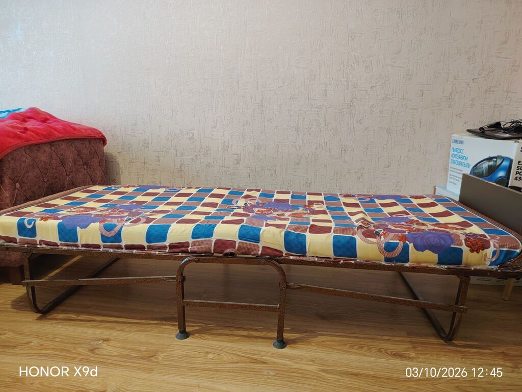 Raskladuşka saz vəziyyətdədir. Heç bir problemi yoxdur. Az istifadə — Yataqlar, Bakı (3)