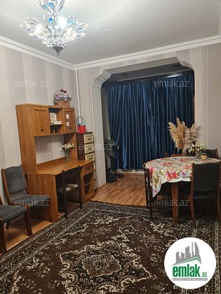 Satılır 3 otaqlı 90 m² köhnə tikili Qaraçuxur — Mənzil