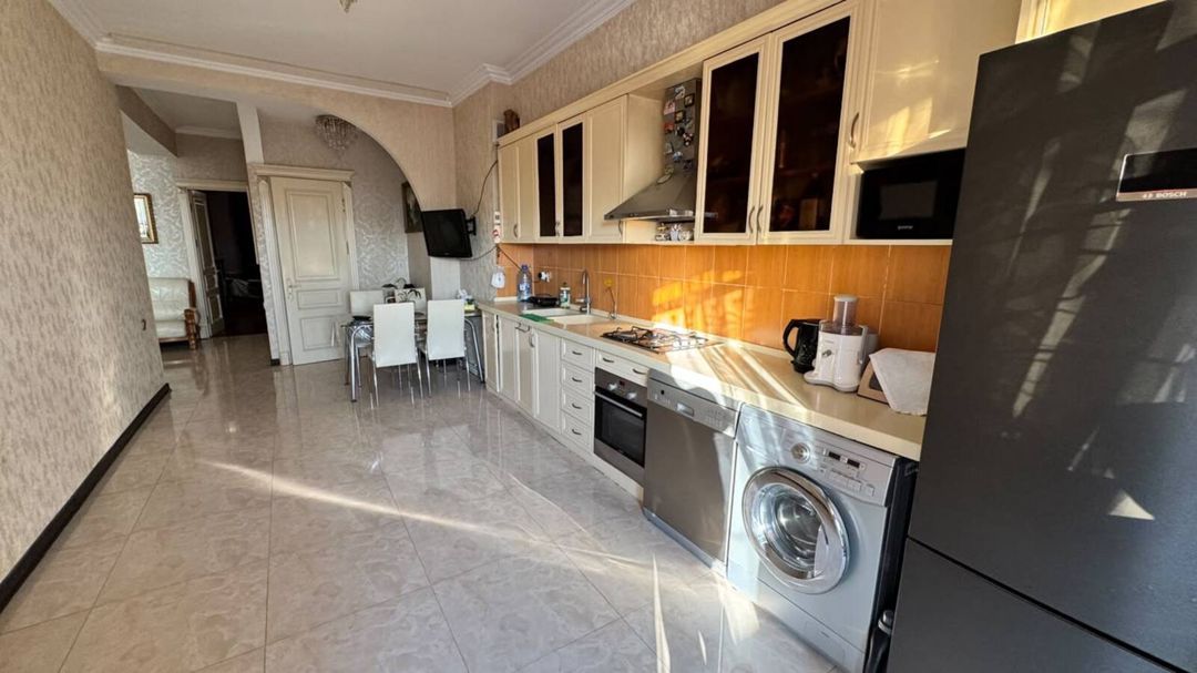 Satılır 3 otaqlı yeni tikili 130 m² — Mənzil, Bakı (11)