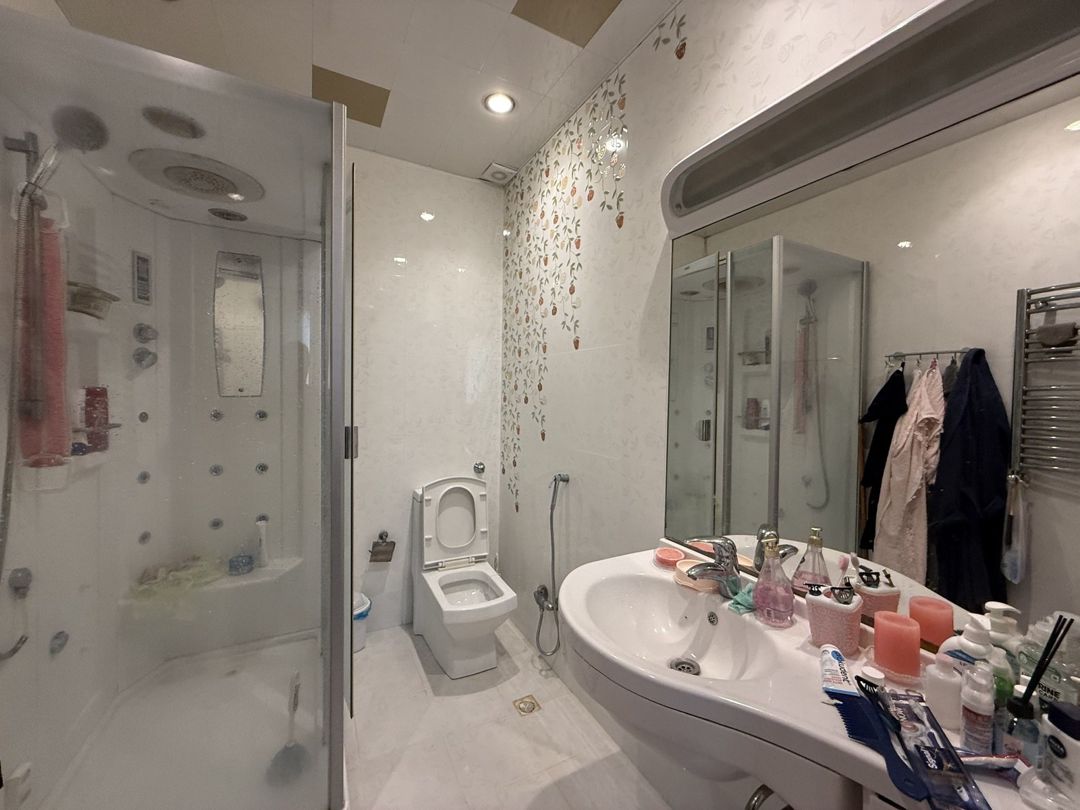 Satılır 4 otaqlı yeni tikili 190 m² — Mənzil, Bakı (9)