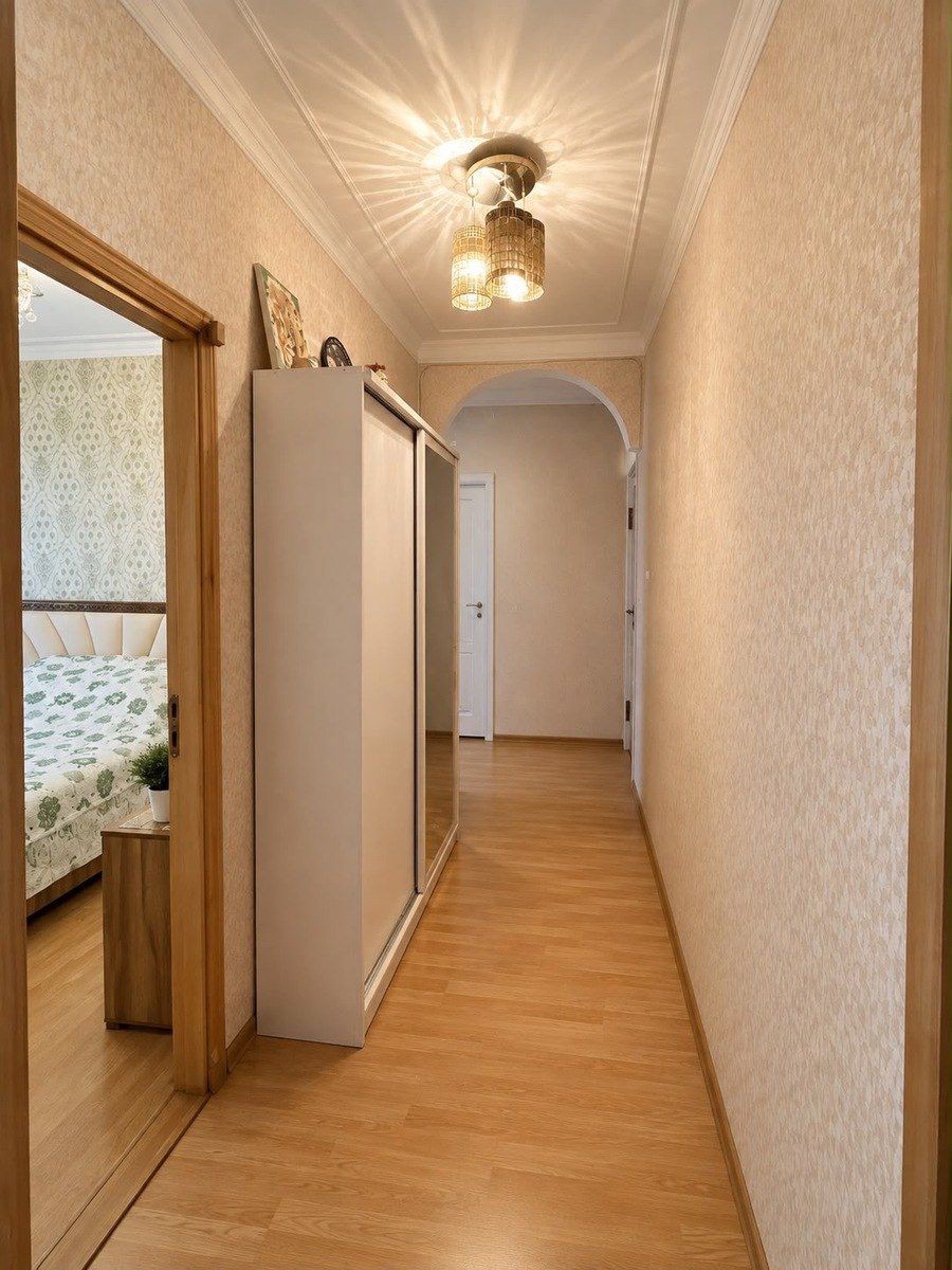 Satılır 2 otaqlı köhnə tikili 65 m² — Mənzil, Bakı (7)