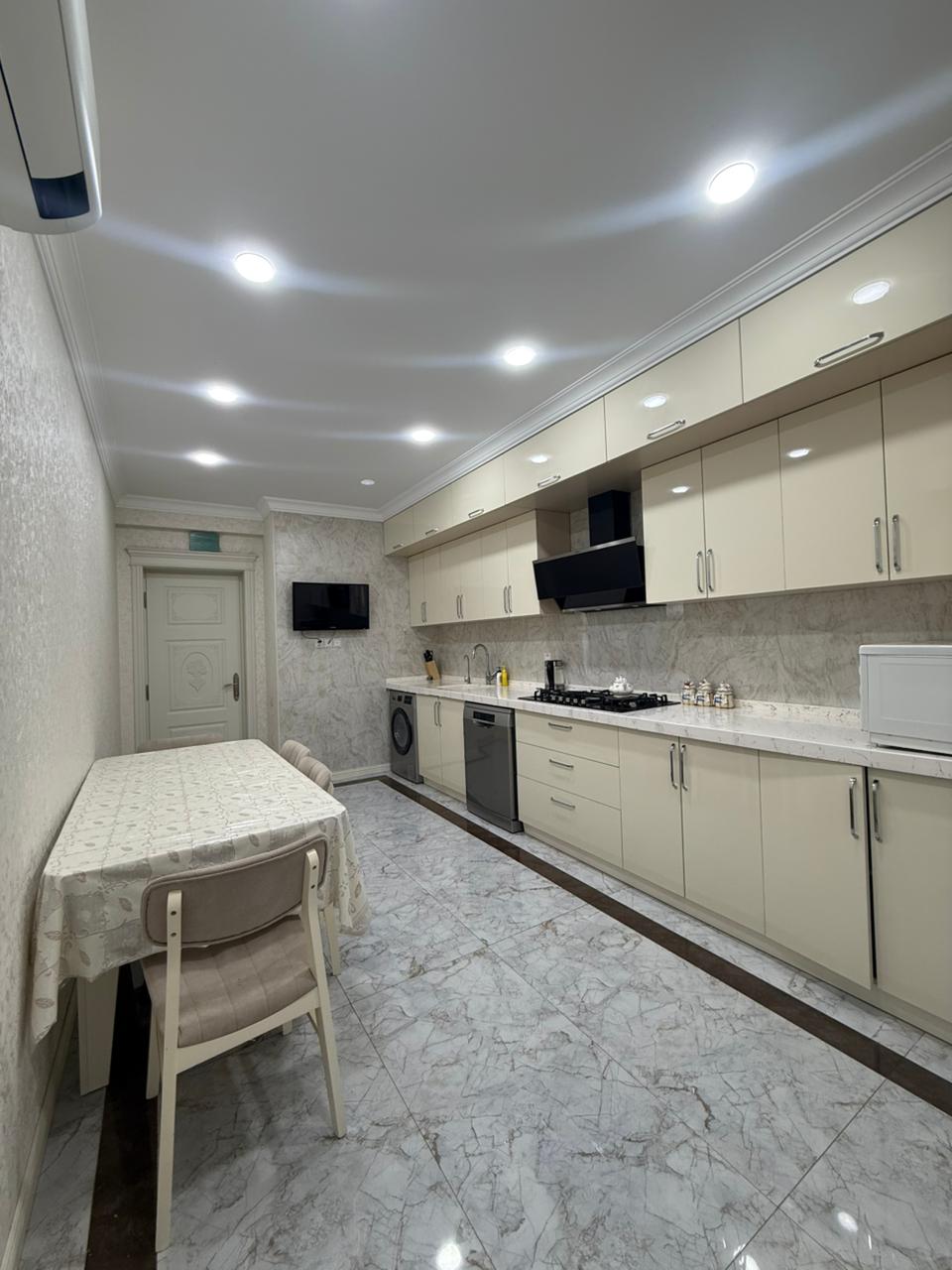 Satış: 2 otaqlı Yeni tikili, 88 m², Xətai rayonu — Mənzil, Bakı (5)