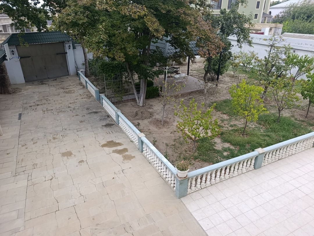 Satılır 6 otaqlı həyət evi/bağ evi 240 m² — Ev, villa, Bakı (10)