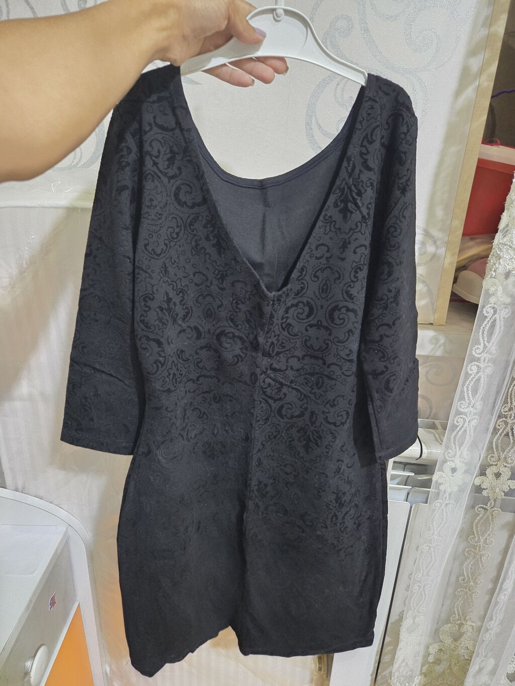 Model: mini/orta uzunluqda, düz Akəsim - Dekor: üzərində barokko — Gündəlik paltarlar, Mehdiabad (2)